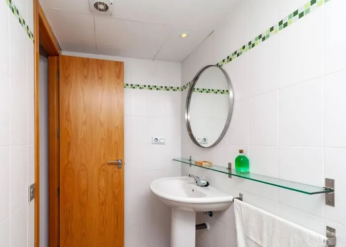 Alazul Lofts * كونيل ذي لا فرونتيرا