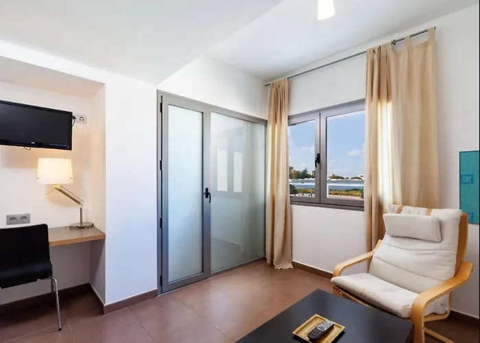 Alazul Lofts كونيل ذي لا فرونتيرا